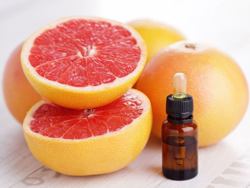 葡萄柚油用于面部皮肤的年轻化、美白和消毒